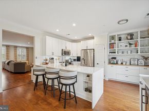 610 Captains Way, Philadelphia PA 19146