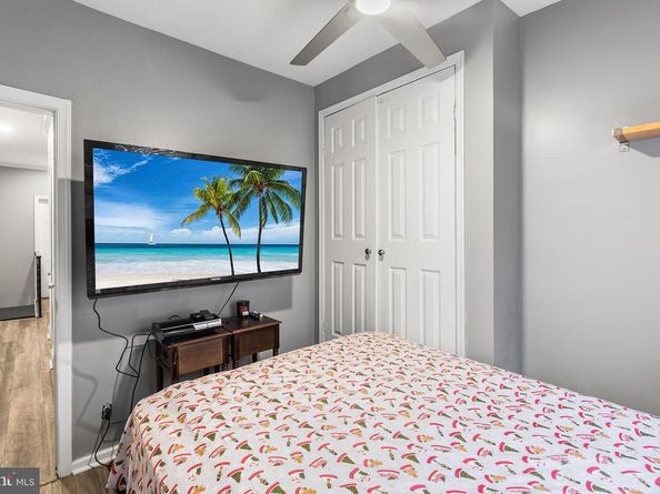 2032 S Beechwood Street, Philadelphia PA 19145