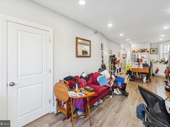 4024 Parkside Avenue, Philadelphia PA 19104