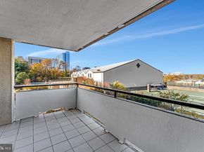 1800 Old Meadow Road 302, Mclean VA 22102