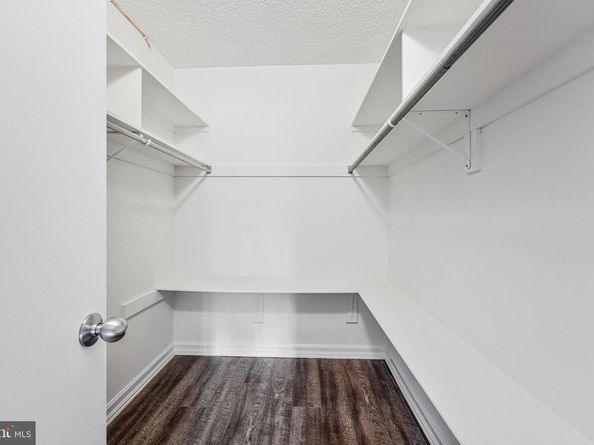 1800 Old Meadow Road 302, Mclean VA 22102