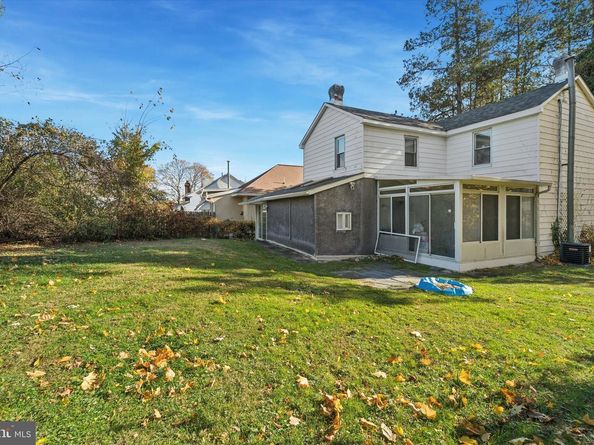 3847 Dennison Avenue, Drexel Hill PA 19026