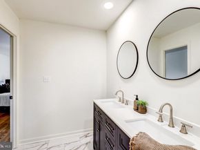 4928 Edgewood Road, Doylestown PA 18902