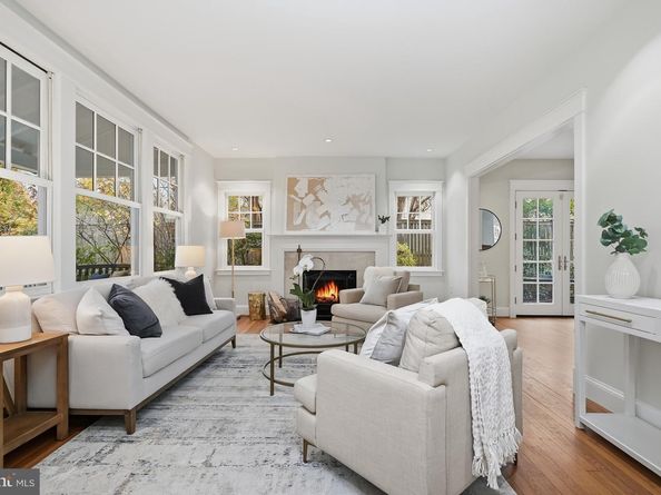 3506 35TH Street NW, Washington DC 20016