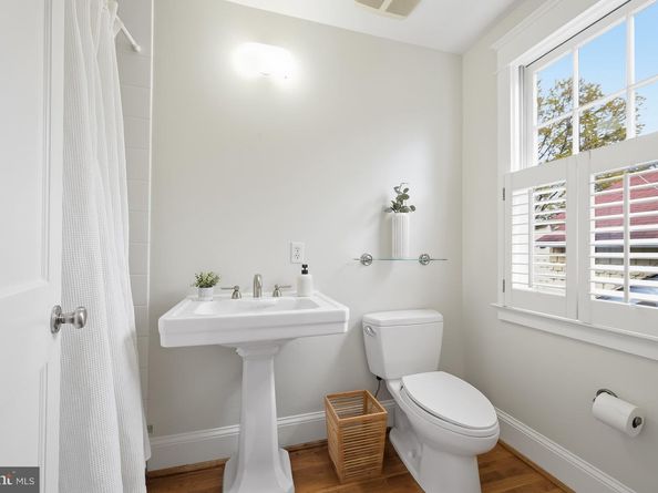 3506 35TH Street NW, Washington DC 20016