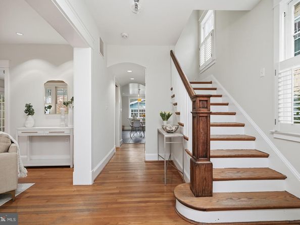 3506 35TH Street NW, Washington DC 20016