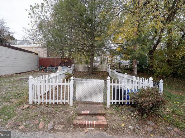 7819 Westview Avenue, Upper Darby PA 19082