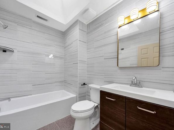 5741 Arch Street, Philadelphia PA 19139