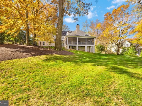 Undisclosed Address #VAFX2282146, Mclean VA 22101