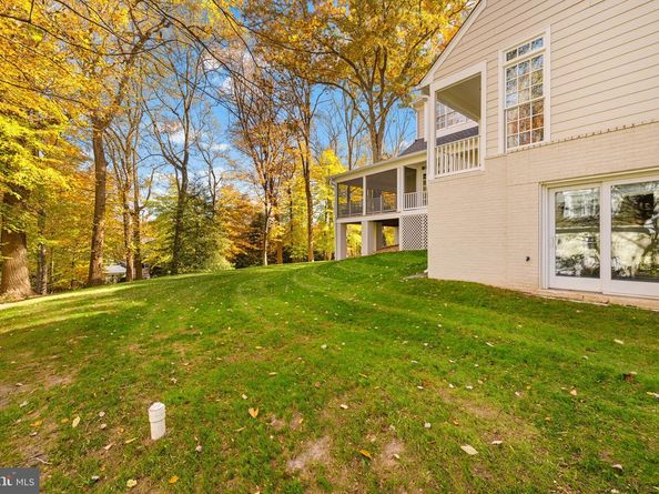 Undisclosed Address #VAFX2282146, Mclean VA 22101