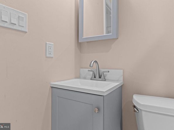 2175 Jefferson Lane, Huntingdon Valley PA 19006