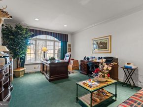 2175 Jefferson Lane, Huntingdon Valley PA 19006