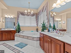 2175 Jefferson Lane, Huntingdon Valley PA 19006