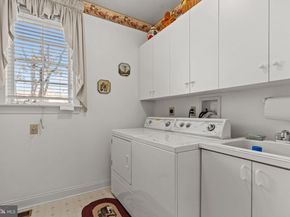 2175 Jefferson Lane, Huntingdon Valley PA 19006