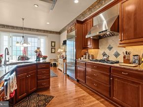 2175 Jefferson Lane, Huntingdon Valley PA 19006