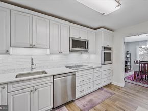 309 Yoakum Parkway 807, Alexandria VA 22304