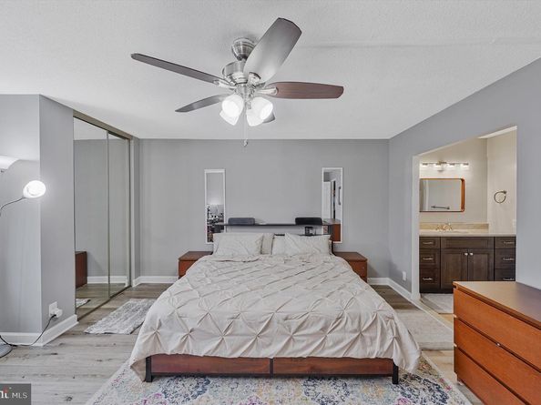 309 Yoakum Parkway 807, Alexandria VA 22304