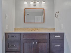 309 Yoakum Parkway 807, Alexandria VA 22304