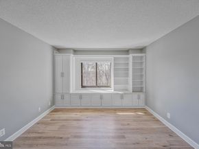 309 Yoakum Parkway 807, Alexandria VA 22304