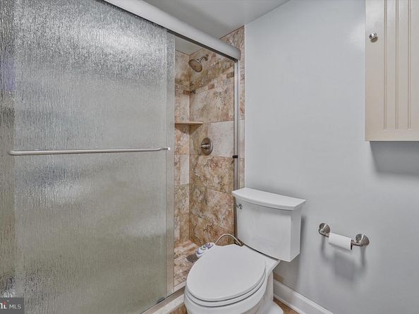 309 Yoakum Parkway 807, Alexandria VA 22304