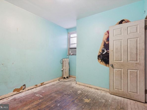 2341 E Somerset Street, Philadelphia PA 19134