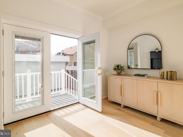 932 French Street NW, Washington DC 20001