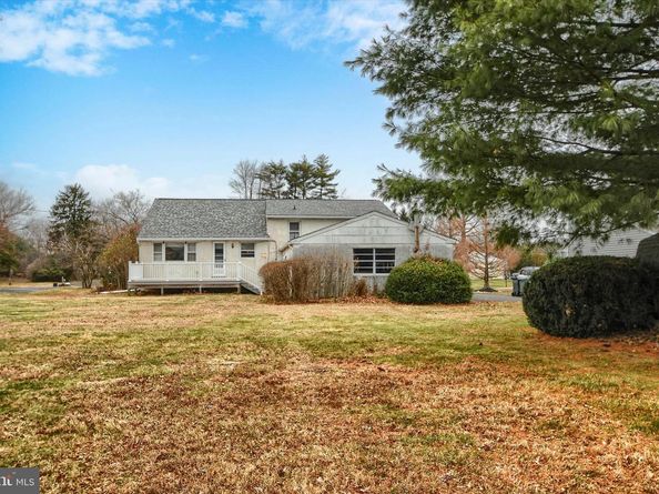 246 Holly Hill Road, Richboro PA 18954