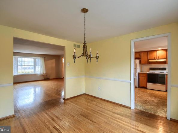 246 Holly Hill Road, Richboro PA 18954