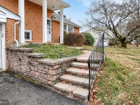 246 Holly Hill Road, Richboro PA 18954