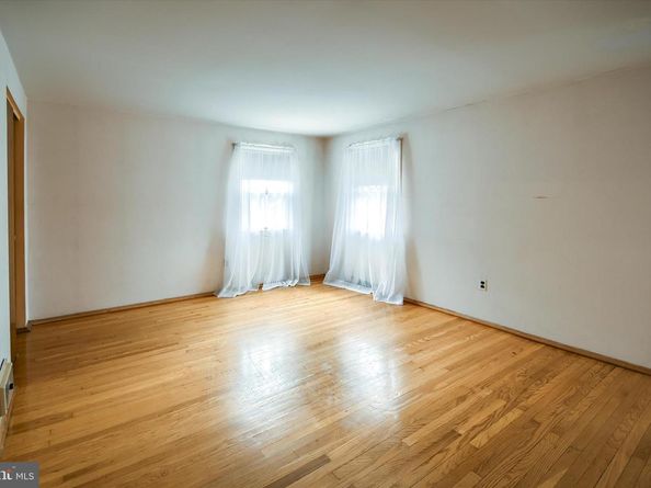 246 Holly Hill Road, Richboro PA 18954