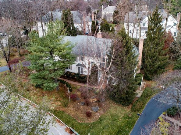 12 Chalous Lane, Villanova PA 19085