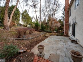 12 Chalous Lane, Villanova PA 19085