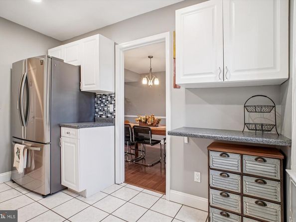 8332 Glastonbury Court, Annandale VA 22003