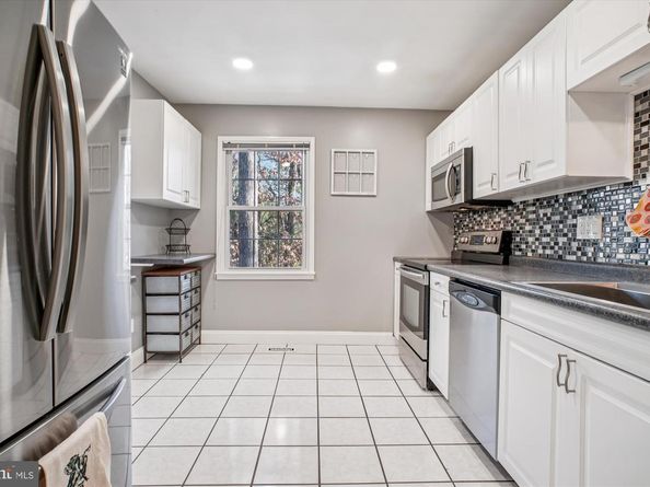 8332 Glastonbury Court, Annandale VA 22003