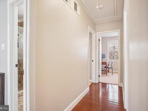 8332 Glastonbury Court, Annandale VA 22003