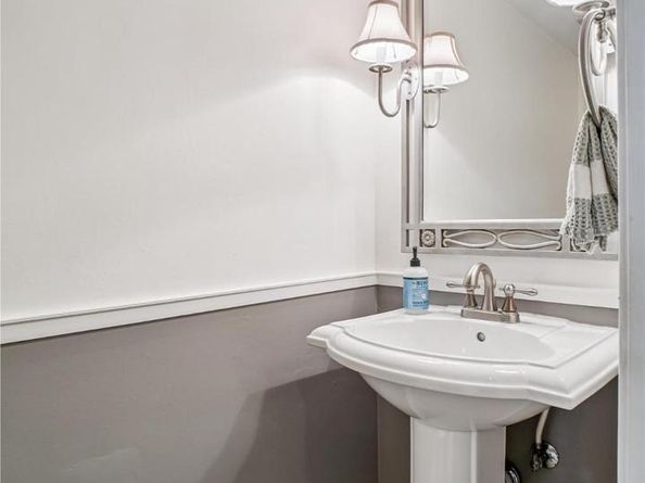 8332 Glastonbury Court, Annandale VA 22003