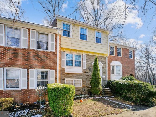 8332 Glastonbury Court, Annandale VA 22003