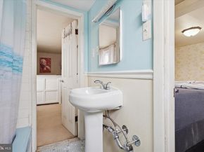 311 Neshaminy Road, Croydon PA 19021