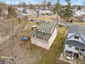 311 Neshaminy Road, Croydon PA 19021