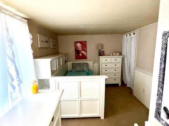 311 Neshaminy Road, Croydon PA 19021