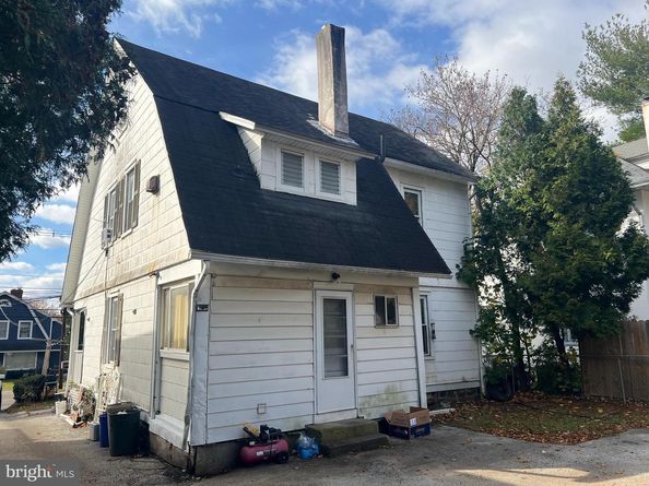 123 Conestoga Road, Wayne PA 19087