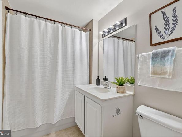 355 I Street SW 121, Washington DC 20024