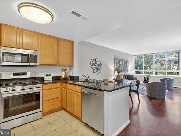 355 I Street SW 121, Washington DC 20024