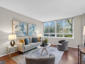 355 I Street SW 121, Washington DC 20024