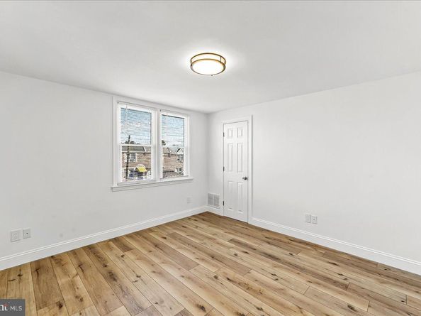 1232 Edgehill Road, Darby PA 19023