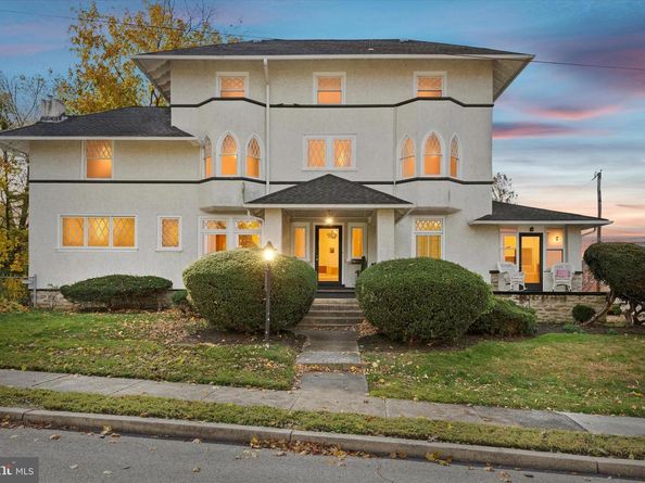 2444 Fairhill Avenue, Glenside PA 19038