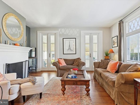 2444 Fairhill Avenue, Glenside PA 19038