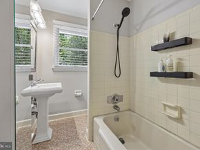 10410 Gary Road, Potomac MD 20854