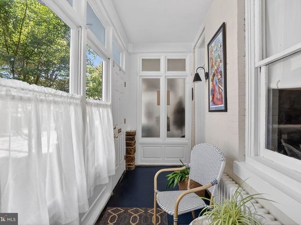132 E Hartwell Lane, Philadelphia PA 19118