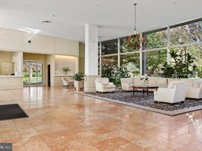 4201 Cathedral Avenue NW 923W, Washington DC 20016